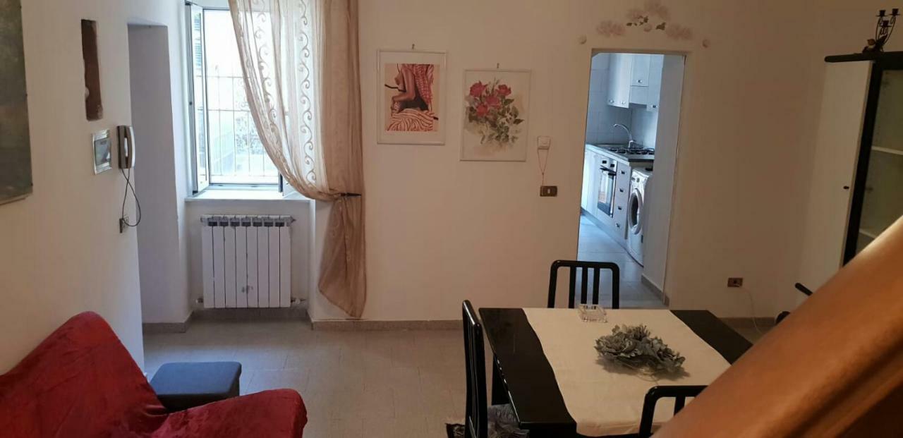 Terrazza Nel Borgo Apartment Santo Stefano di Magra Ngoại thất bức ảnh